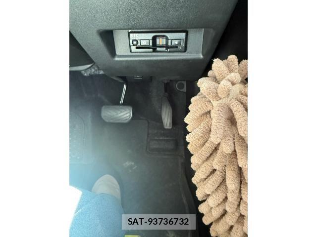 Suzuki JIMNY 2024-09 8366454-22