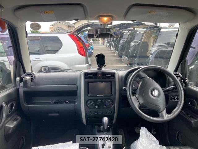 Suzuki JIMNY 2010-03 8366492-17