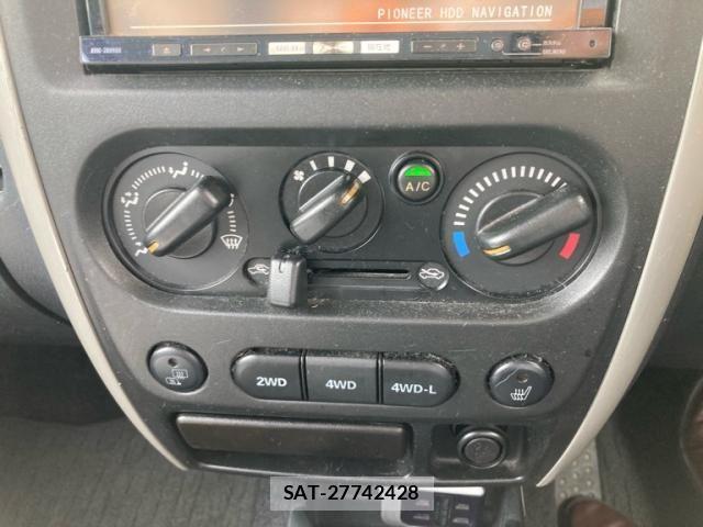 Suzuki JIMNY 2010-03 8366492-19