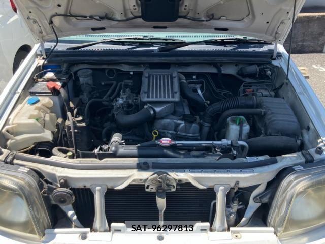 Suzuki JIMNY 2000-01 8366496-11