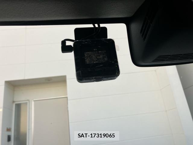 Suzuki JIMNY 2022-04 8366458-14