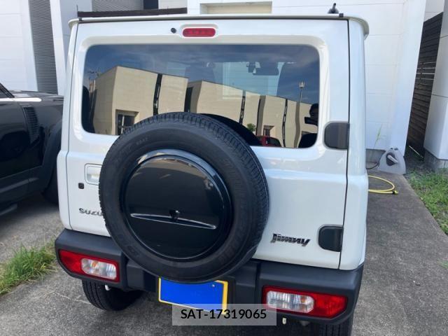 Suzuki JIMNY 2022-04 8366458-1
