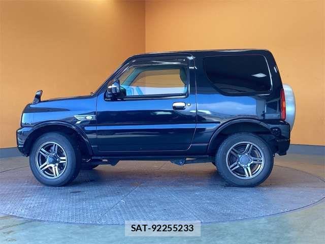 Suzuki JIMNY 2017-02 8366479-3