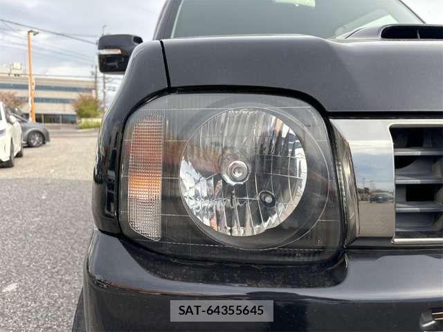 Suzuki JIMNY 2017-03 8366481-16