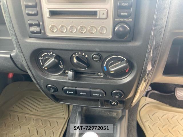 Suzuki JIMNY 2005-07 8366495-17
