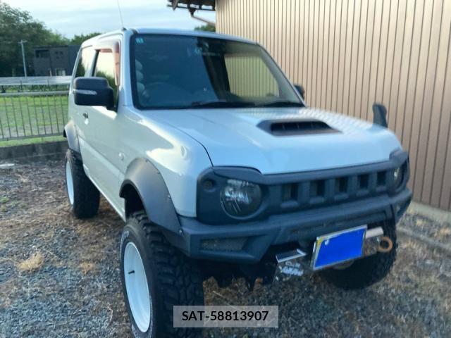 Suzuki JIMNY 2015-06 8366482-2