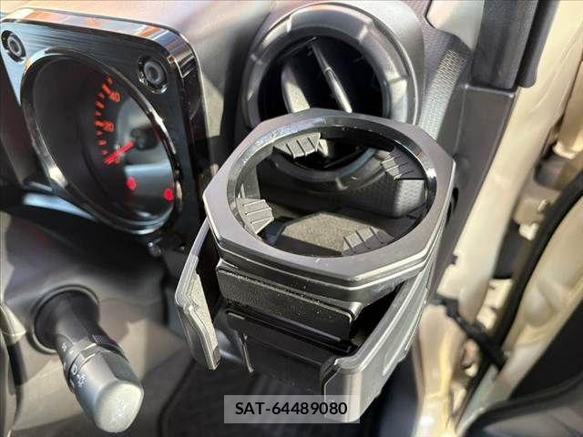 Suzuki JIMNY 2022-03 8366463-25