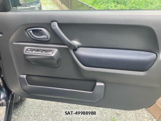 Suzuki JIMNY 2007-10 8366494-18