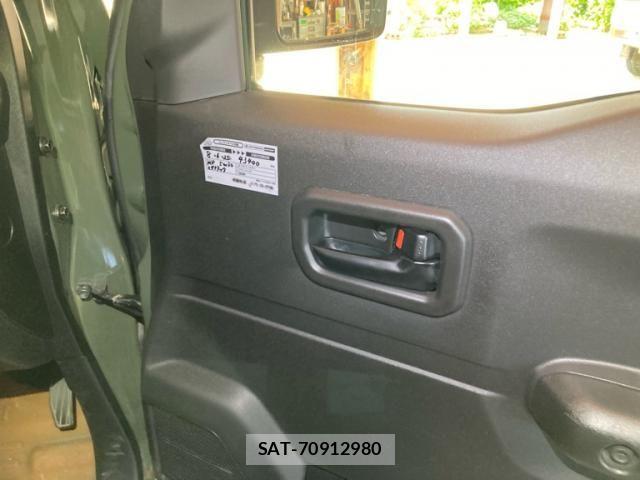 Suzuki JIMNY 2019-01 8366469-5