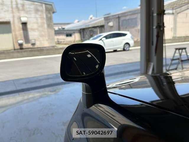 Suzuki JIMNY 2015-11 8366477-14