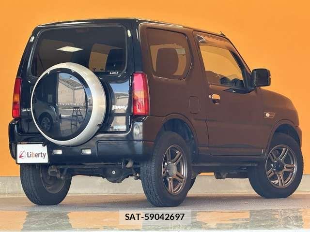 Suzuki JIMNY 2015-11 8366477-8