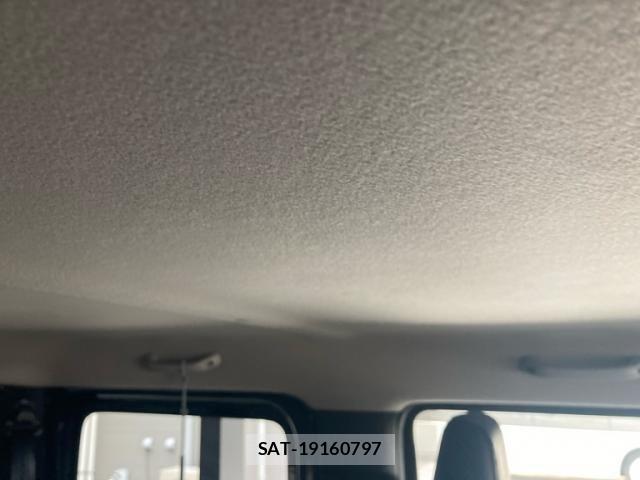 Suzuki JIMNY 2021-09 8366465-17