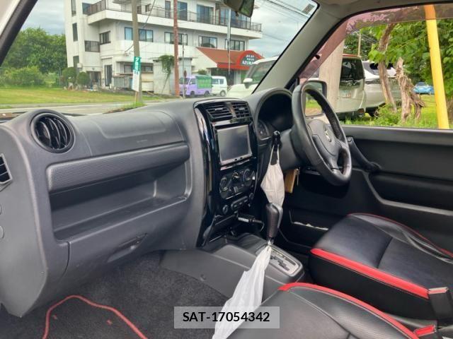 Suzuki JIMNY 2012-12 8371757-15
