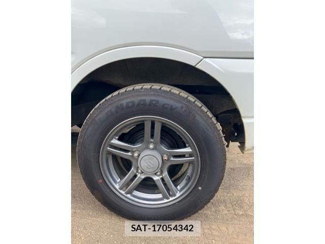 Suzuki JIMNY 2012-12 8371757-8