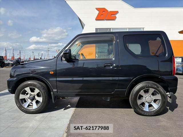 Suzuki JIMNY 2012-05 8371758-10