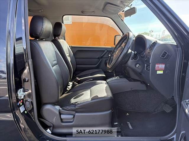 Suzuki JIMNY 2012-05 8371758-14