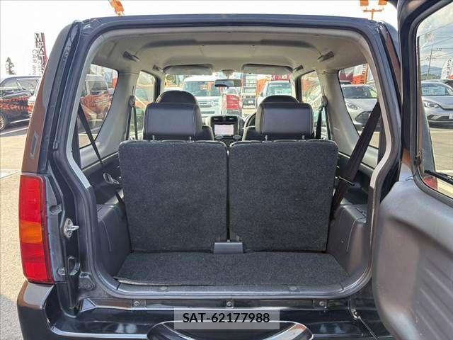 Suzuki JIMNY 2012-05 8371758-18