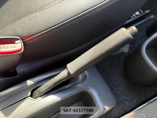 Suzuki JIMNY 2012-05 8371758-25