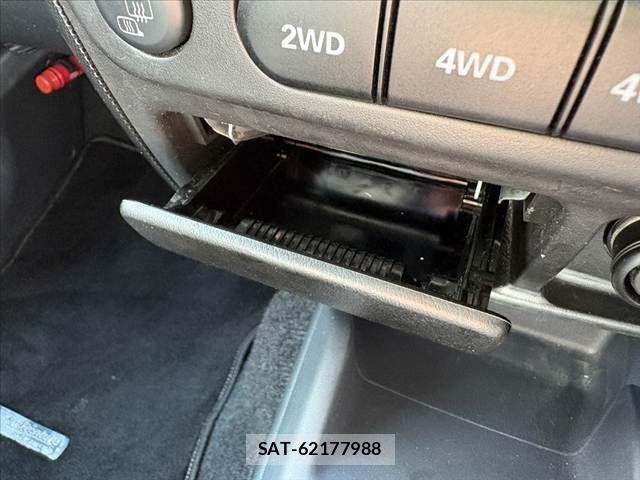 Suzuki JIMNY 2012-05 8371758-5