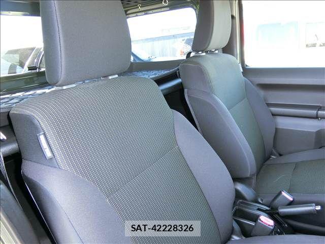 Suzuki JIMNY 2019-06 8371752-14