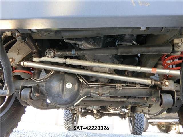 Suzuki JIMNY 2019-06 8371752-18