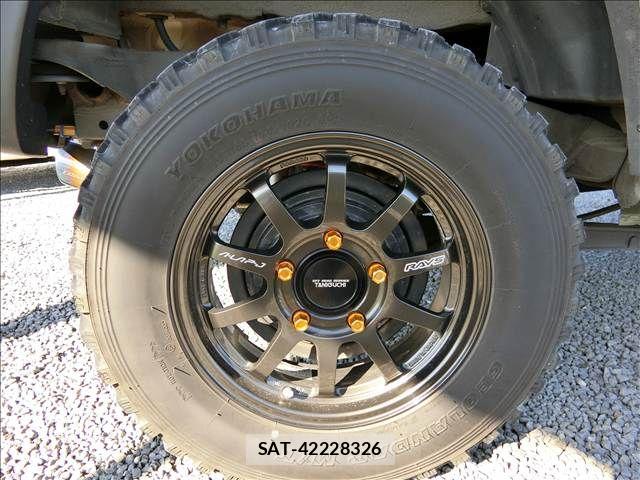 Suzuki JIMNY 2019-06 8371752-19