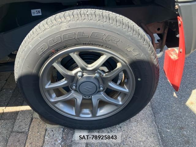 Suzuki JIMNY 2022-03 8371753-4
