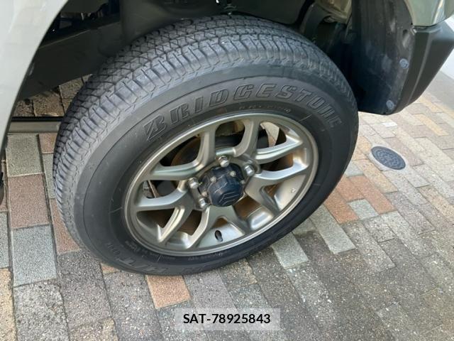 Suzuki JIMNY 2022-03 8371753-7