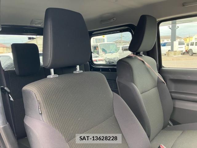 Suzuki JIMNY 2022-06 8371754-10