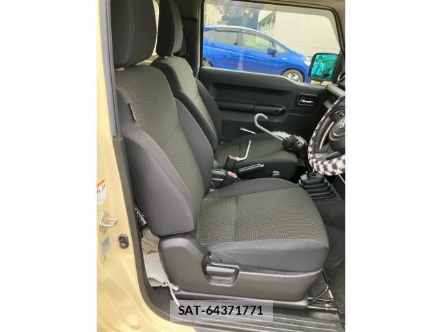 Suzuki JIMNY 2022-03 8371756-15