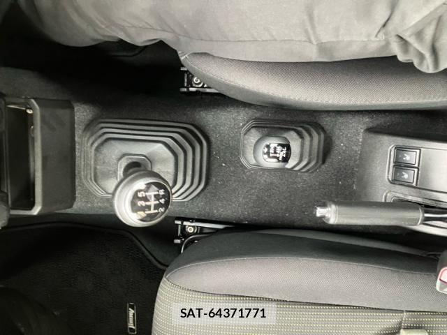 Suzuki JIMNY 2022-03 8371756-23