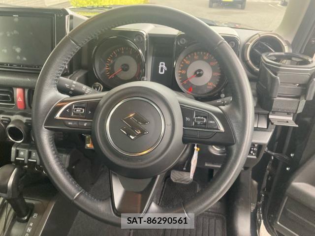 Suzuki JIMNY 2022-08 8413008-9