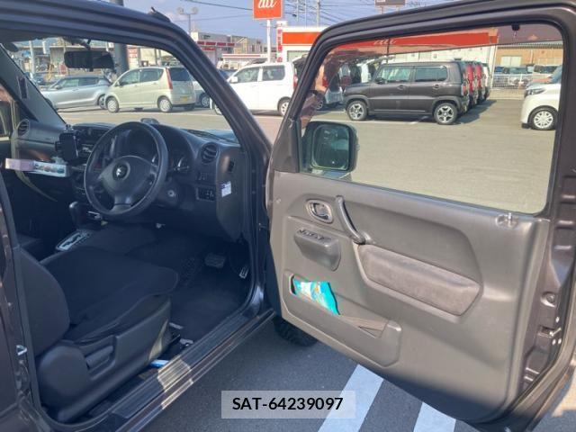Suzuki JIMNY 2011-09 8413031-9