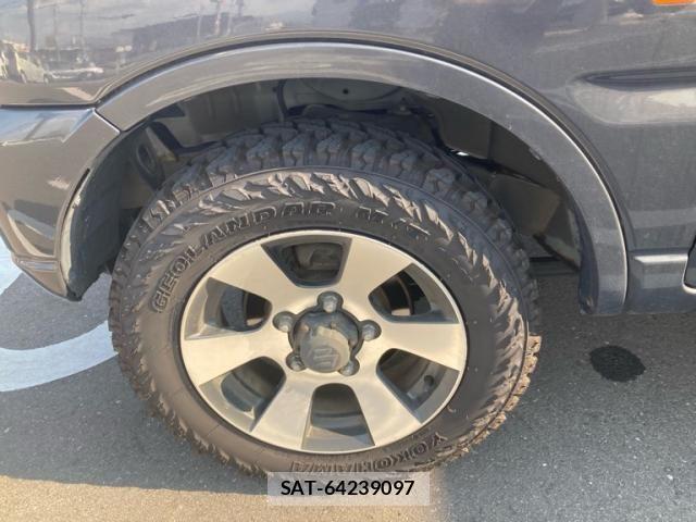 Suzuki JIMNY 2011-09 8413031-8