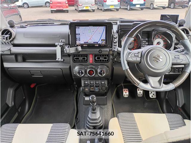 Suzuki JIMNY 2019-03 8413004-1