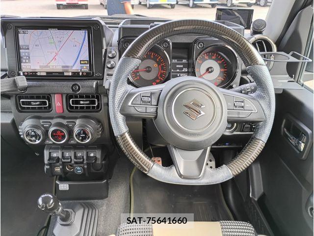 Suzuki JIMNY 2019-03 8413004-7