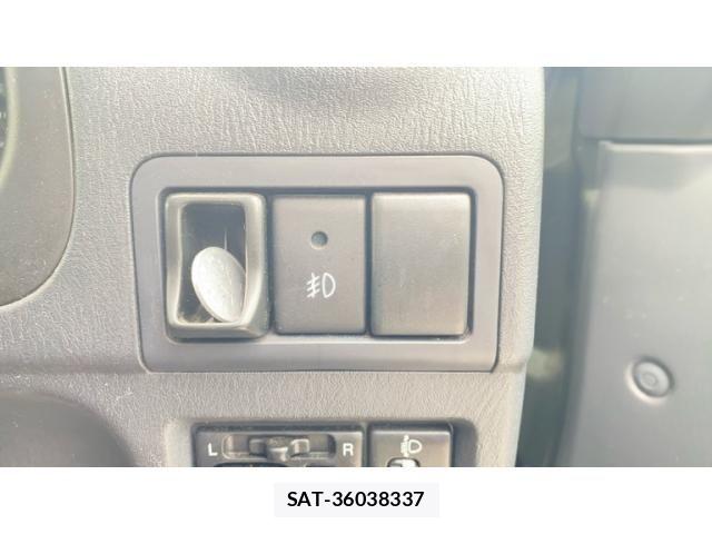 Suzuki JIMNY 2015-08 8413018-13