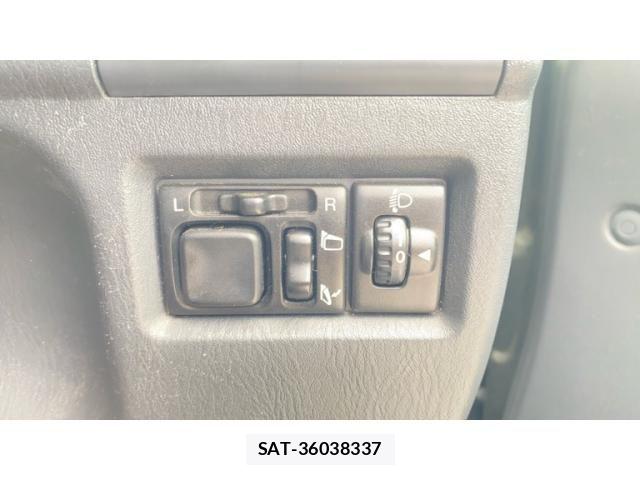 Suzuki JIMNY 2015-08 8413018-14