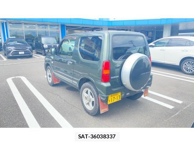 Suzuki JIMNY 2015-08 8413018-1