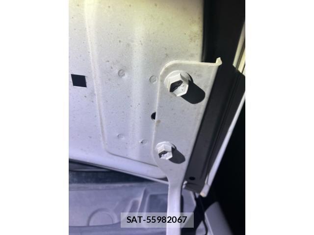 Suzuki JIMNY 2011-10 8413028-12