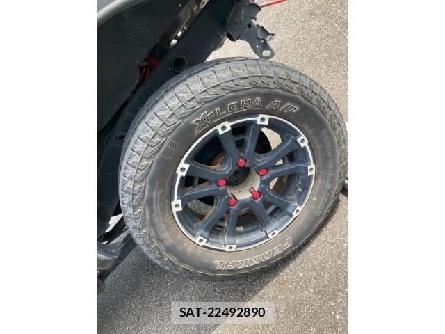 Suzuki JIMNY 2005-12 8413033-8