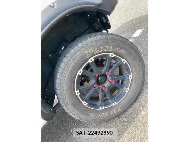 Suzuki JIMNY 2005-12 8413033-2