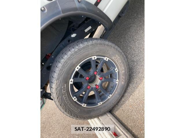 Suzuki JIMNY 2005-12 8413033-3