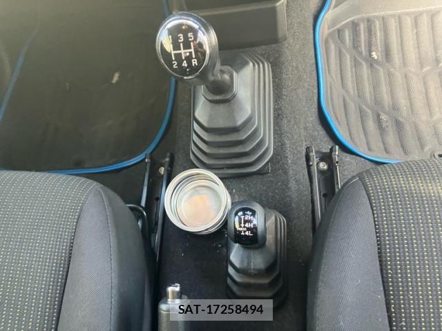 Suzuki JIMNY 2019-09 8413002-17