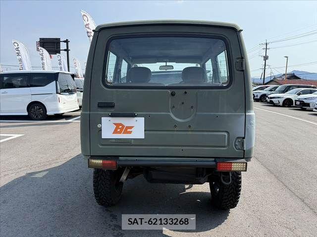Suzuki JIMNY 1996-01 8413034-13