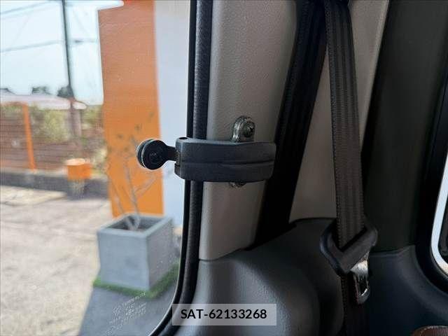 Suzuki JIMNY 1996-01 8413034-27