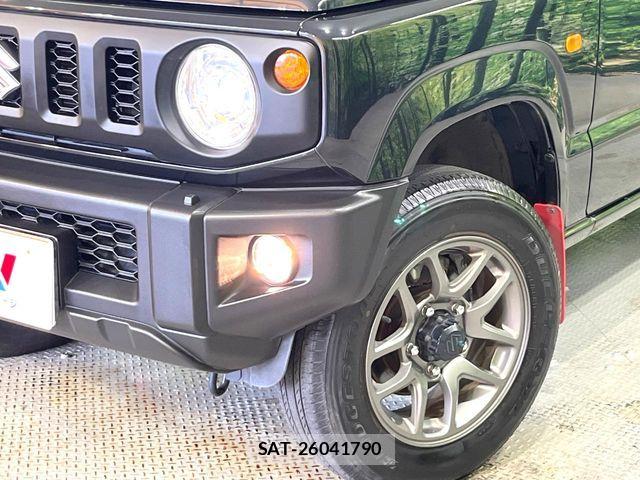 Suzuki JIMNY 2023-04 8438252-12