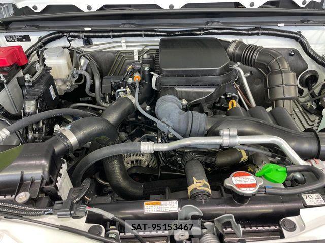 Suzuki JIMNY 2025-07 8438249-17
