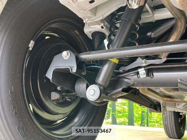 Suzuki JIMNY 2025-07 8438249-19