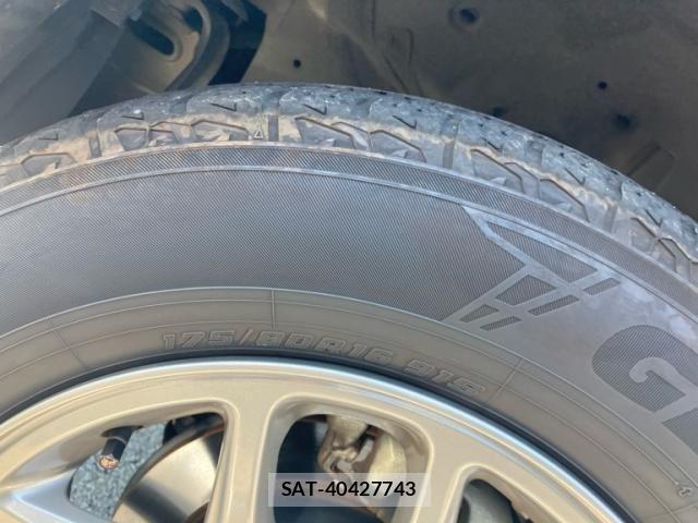 Suzuki JIMNY 2022-03 8438250-6